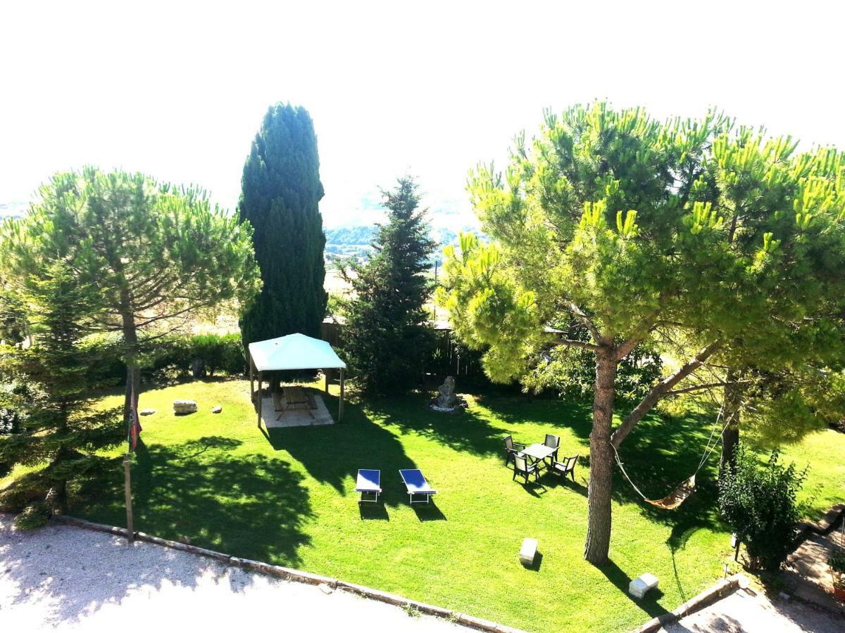 Agriturismo Galanti Cossignano Exterior photo