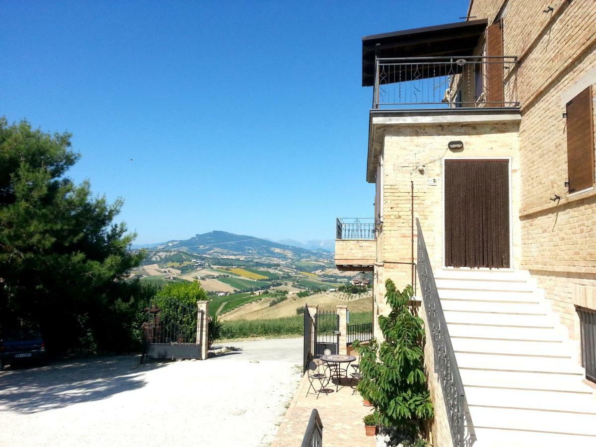 Agriturismo Galanti Cossignano Exterior photo