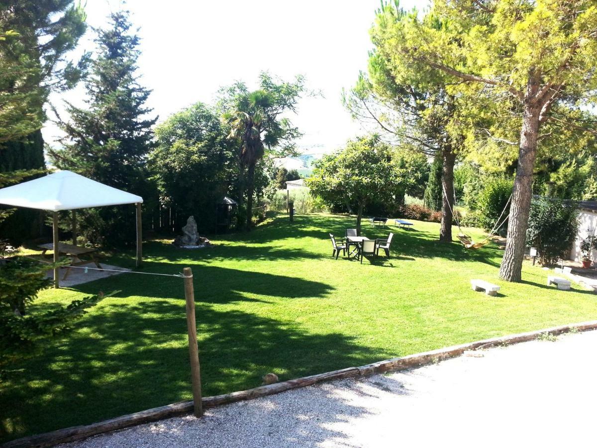 Agriturismo Galanti Cossignano Exterior photo