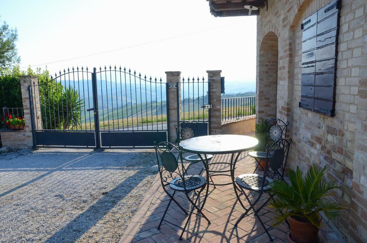 Agriturismo Galanti Cossignano Exterior photo